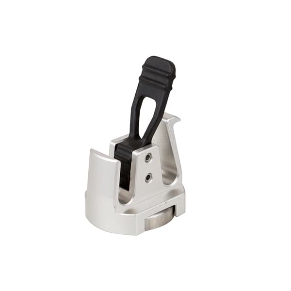 Magnetic conduit clip