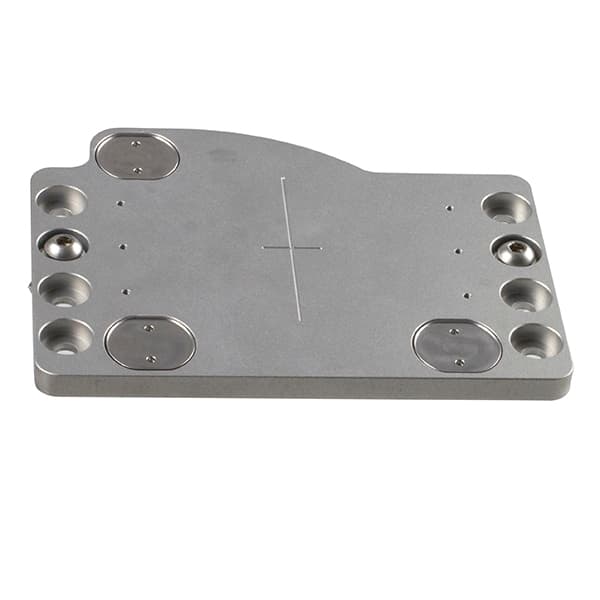 Launch extrusion mount